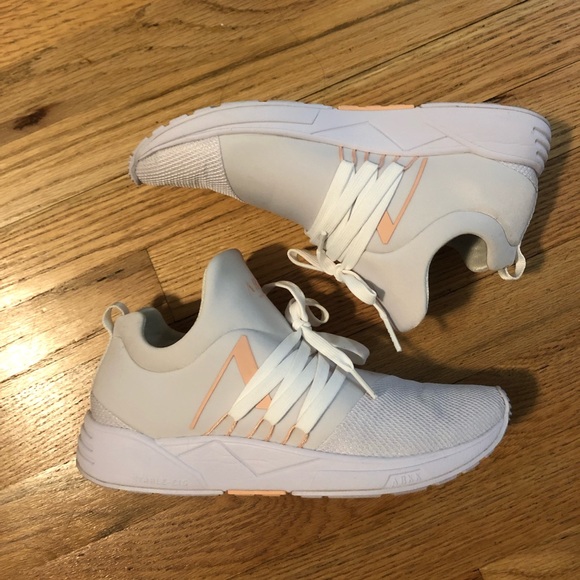 arkk women's raven mesh se15